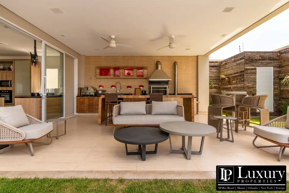 Foto 7 de Casa com 5 quartos à venda em Enseada, Guaruja - SP