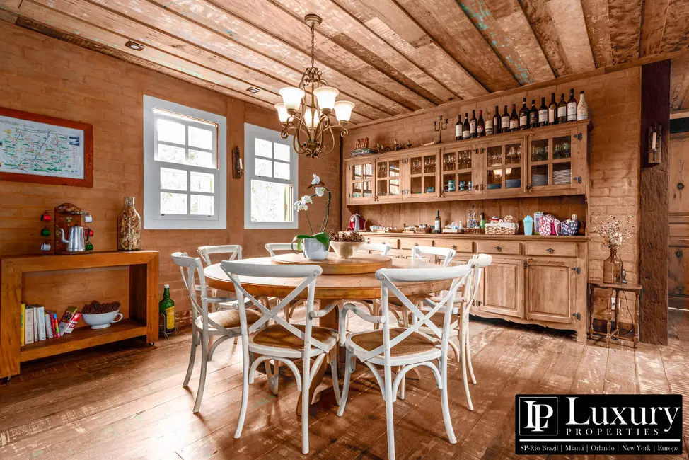 Foto 6 de Sítio / Rancho com 5 quartos à venda em Goncalves - MG