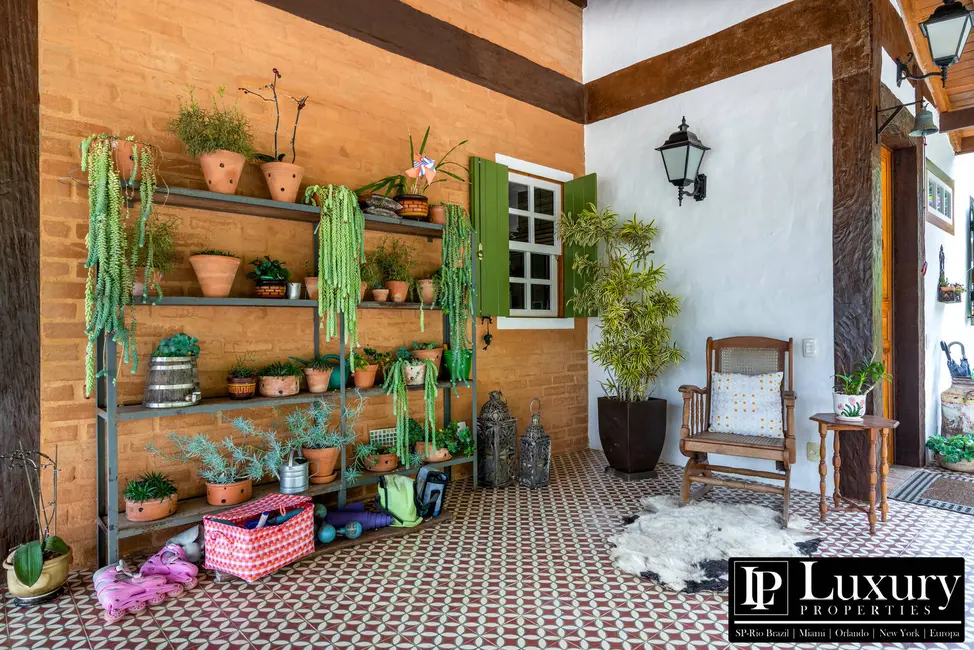 Foto 9 de Sítio / Rancho com 5 quartos à venda em Goncalves - MG