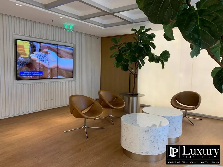 Foto 9 de Sala Comercial à venda, 500m2 em Cidade Monções, São Paulo - SP