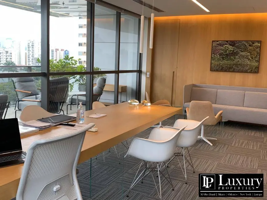 Foto 8 de Sala Comercial à venda, 500m2 em Cidade Monções, São Paulo - SP