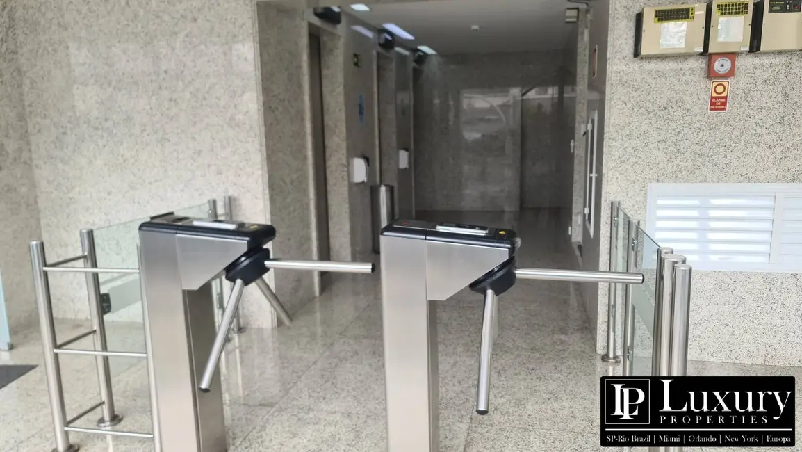 Foto 8 de Sala Comercial à venda, 328m2 em Jardim Paulistano, São Paulo - SP