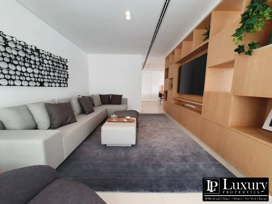 Foto 7 de Apartamento com 3 quartos à venda e para alugar, 251m2 em Vila Nova Conceição, São Paulo - SP