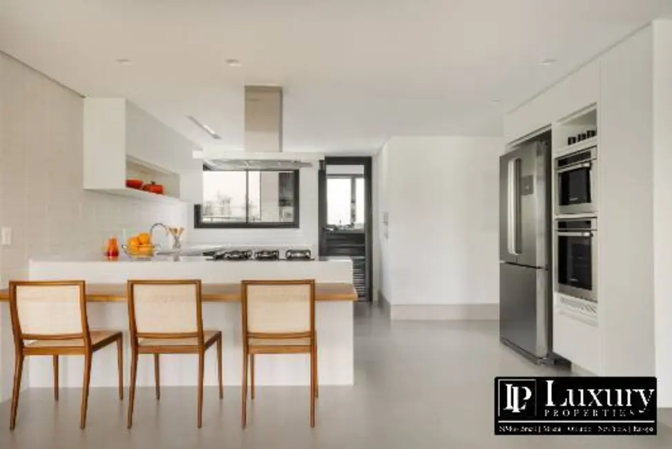 Foto 7 de Apartamento com 3 quartos à venda, 175m2 em Cidade Jardim, São Paulo - SP