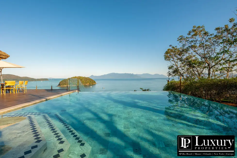 Foto 4 de Casa com 11 quartos à venda em Loteamento Roteiro do Sol, Caraguatatuba - SP