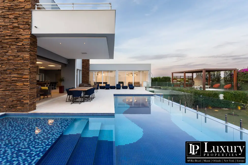 Foto 1 de Casa de Condomínio com 6 quartos à venda em Porto Feliz - SP