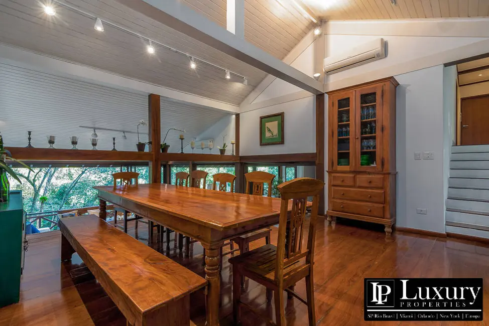 Casa de Condomínio com 7 quartos à venda em Guaruja - SP - imagem 7 Foto 7 de Casa de Condomínio com 7 quartos à venda em Guaruja - SP