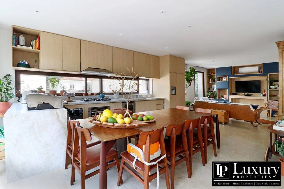 Foto 7 de Casa com 3 quartos à venda, 250m2 em Vila Nova Conceição, São Paulo - SP