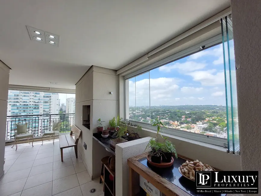 Foto 5 de Apartamento com 4 quartos à venda, 258m2 em Campo Belo, São Paulo - SP