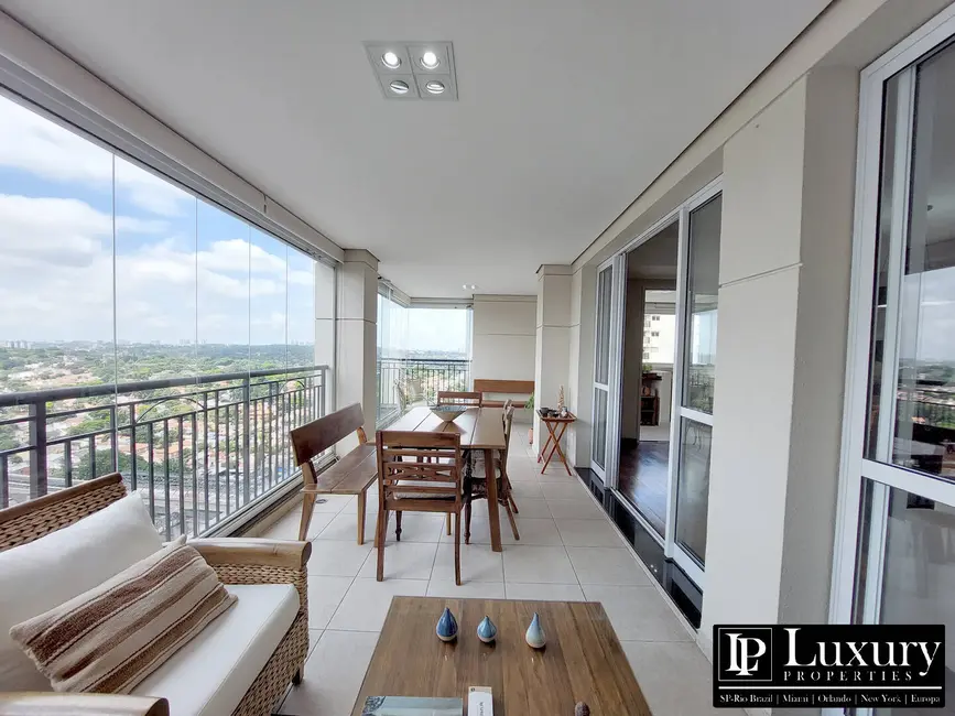 Foto 2 de Apartamento com 4 quartos à venda, 258m2 em Campo Belo, São Paulo - SP