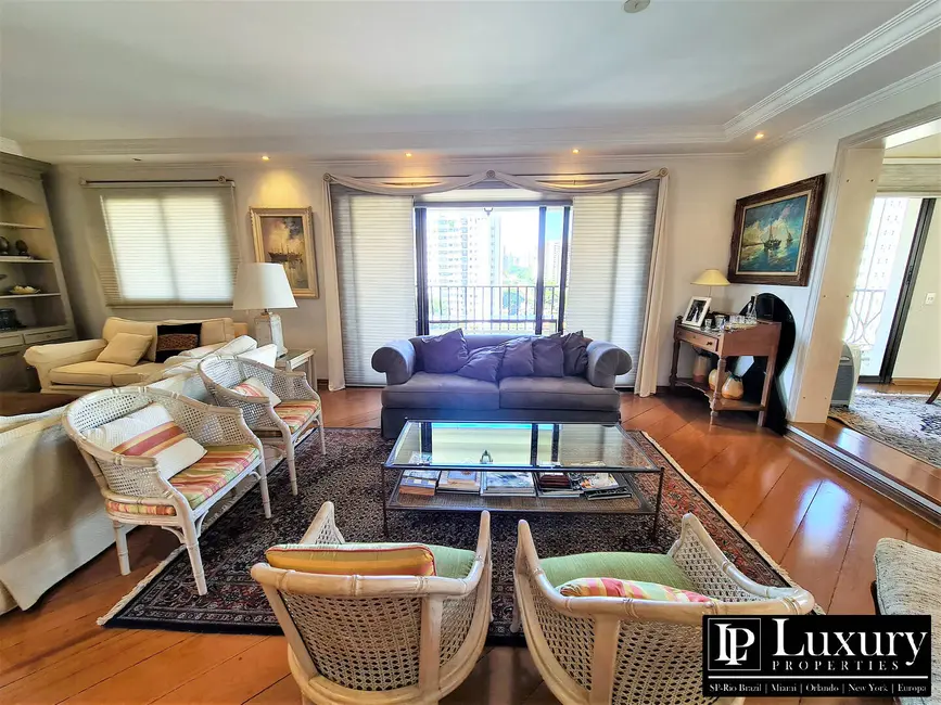 Apartamento com 4 quartos à venda, 265m2 em Campo Belo, São Paulo - SP - imagem 4 Foto 4 de Apartamento com 4 quartos à venda, 265m2 em Campo Belo, São Paulo - SP