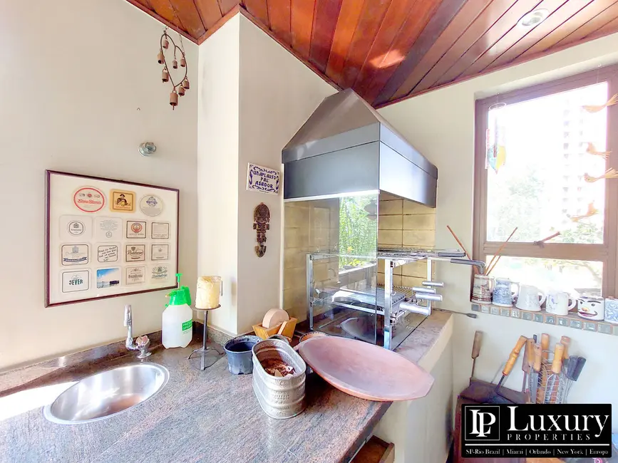 Foto 8 de Apartamento com 4 quartos à venda, 226m2 em Vila Suzana, São Paulo - SP