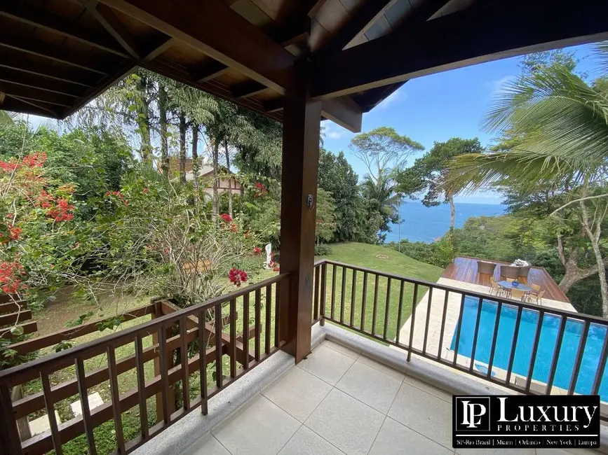 Foto 5 de Casa de Condomínio com 4 quartos à venda em Ubatuba - SP