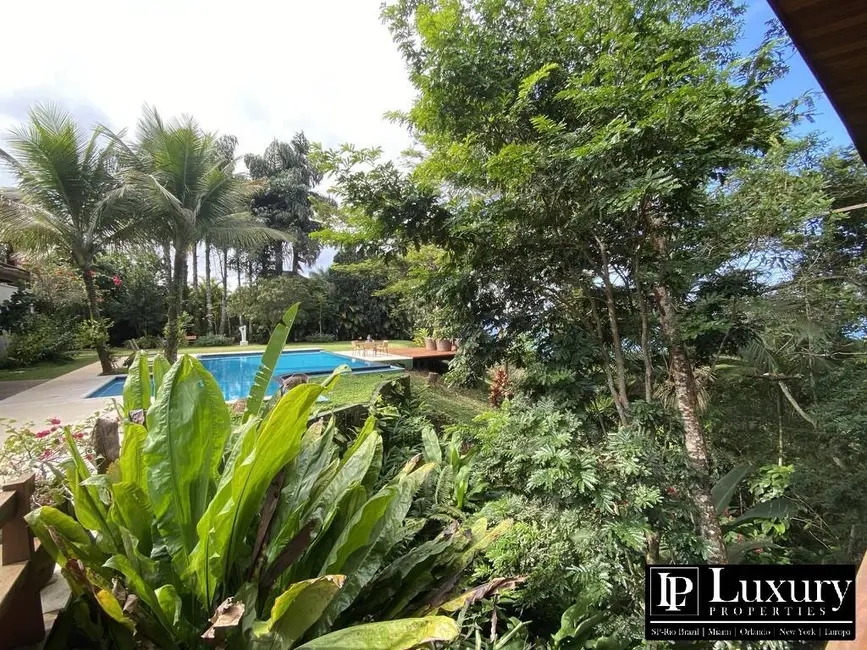 Foto 6 de Casa de Condomínio com 4 quartos à venda em Ubatuba - SP