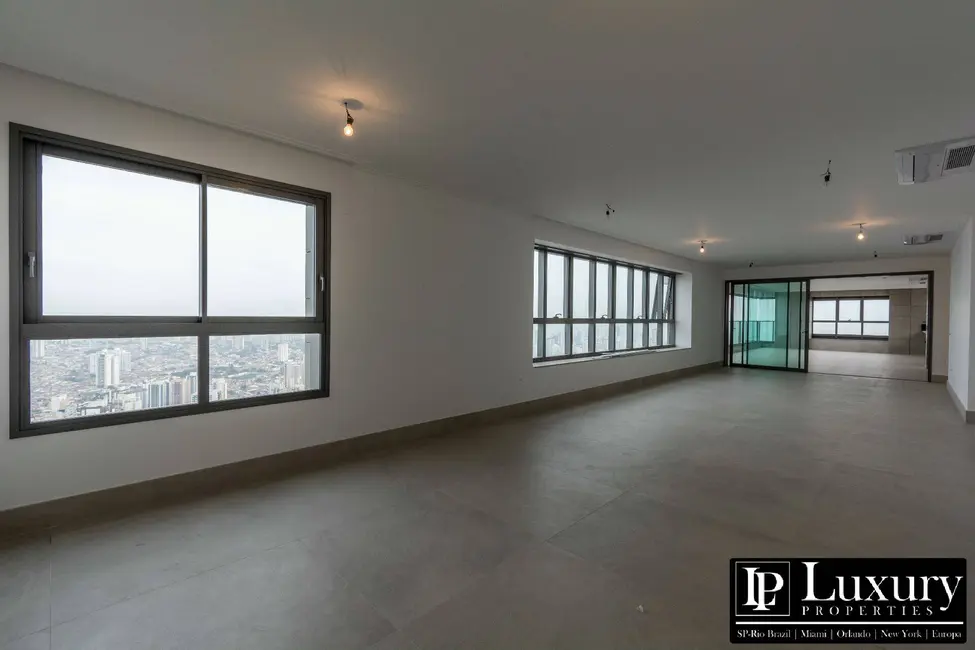 Cobertura com 5 quartos à venda, 593m2 em São Paulo - SP - imagem 7 Foto 7 de Cobertura com 5 quartos à venda, 593m2 em São Paulo - SP