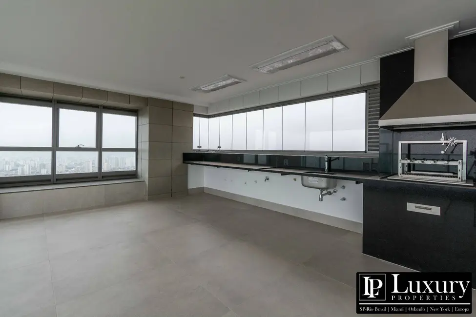 Cobertura com 5 quartos à venda, 593m2 em São Paulo - SP - imagem 5 Foto 5 de Cobertura com 5 quartos à venda, 593m2 em São Paulo - SP