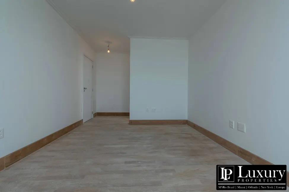 Cobertura com 5 quartos à venda, 593m2 em São Paulo - SP - imagem 9 Foto 9 de Cobertura com 5 quartos à venda, 593m2 em São Paulo - SP