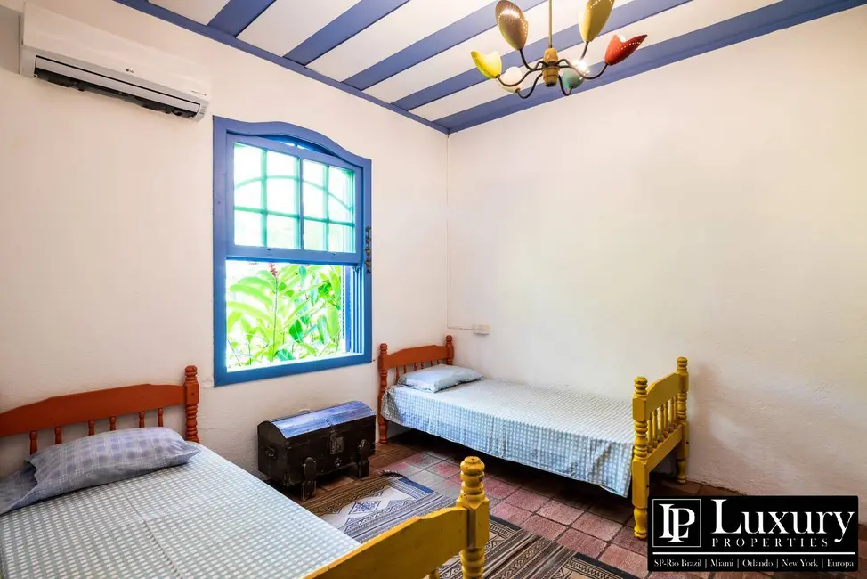 Foto 5 de Casa com 4 quartos à venda, 462m2 em Ilhabela - SP