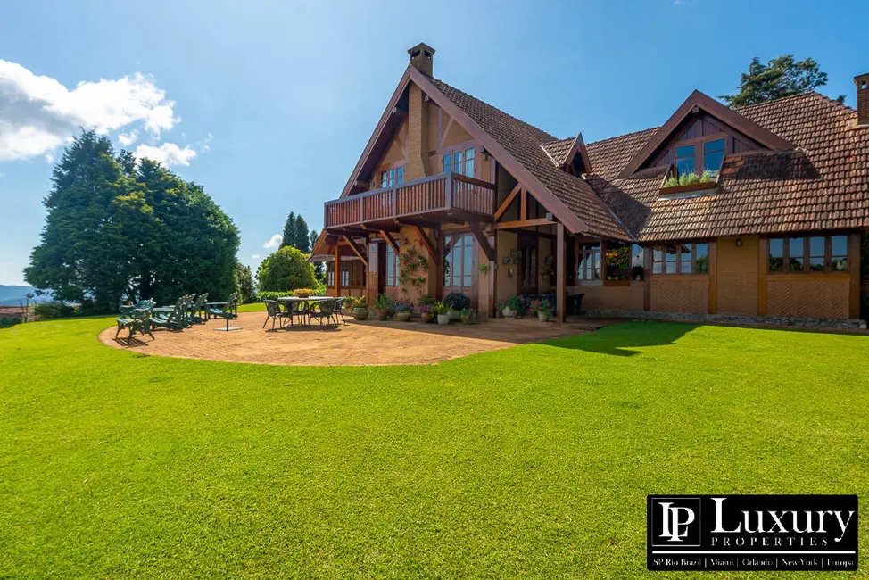 Foto 4 de Casa com 5 quartos à venda em Campos Do Jordao - SP