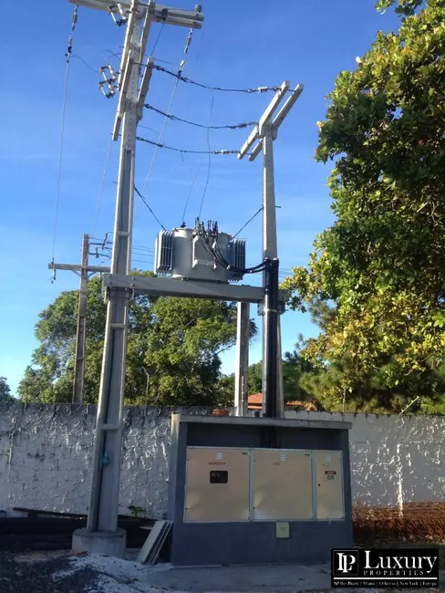 Foto 44 de Pousada à venda em Camacari - BA