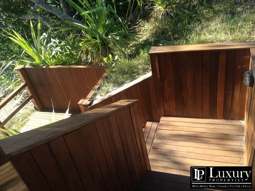 Foto 36 de Pousada à venda em Camacari - BA