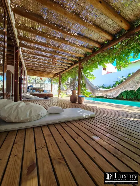 Foto 3 de Casa de Condomínio com 3 quartos à venda em Porto Seguro - BA