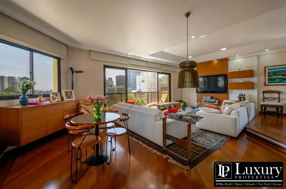 Cobertura com 4 quartos à venda, 455m2 em Cerqueira César, São Paulo - SP - imagem 6 Foto 6 de Cobertura com 4 quartos à venda, 455m2 em Cerqueira César, São Paulo - SP