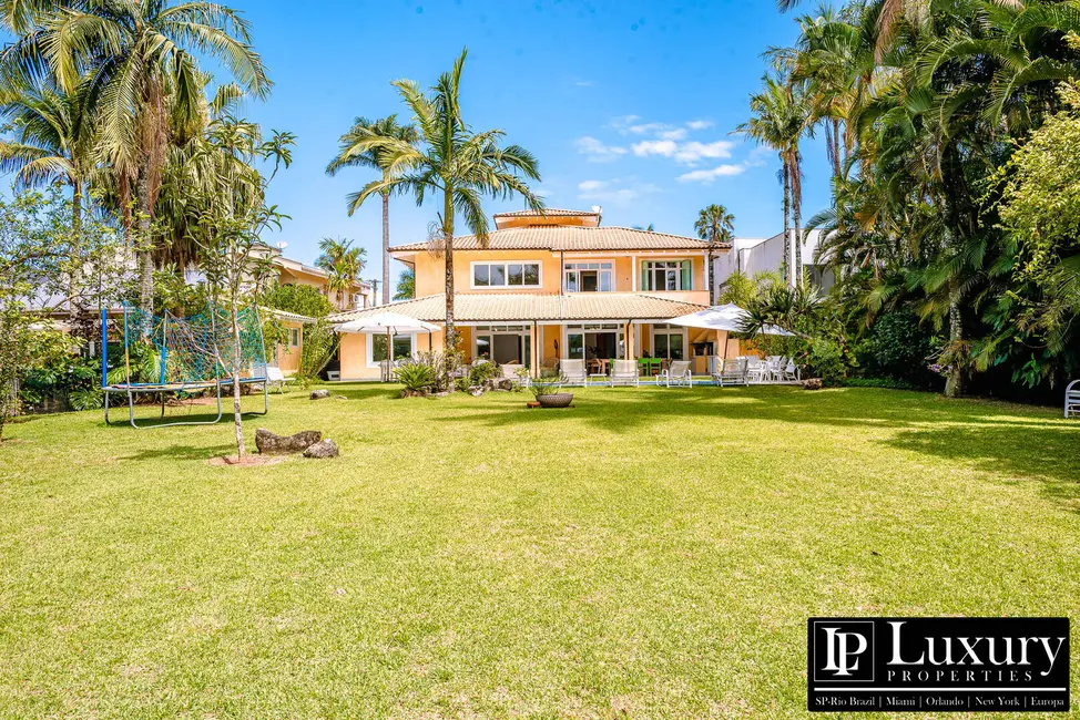 Foto 8 de Casa de Condomínio com 5 quartos à venda em Tabatinga, Caraguatatuba - SP