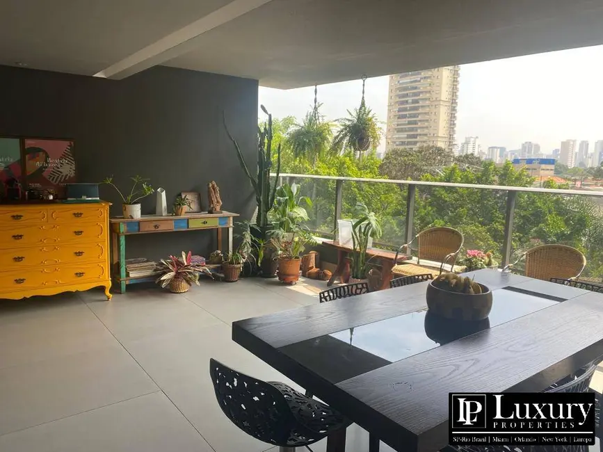 Foto 2 de Apartamento com 3 quartos para alugar, 158m2 em Brooklin Novo, São Paulo - SP