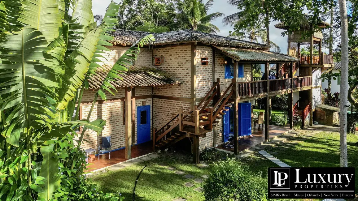 Foto 3 de Casa de Condomínio com 5 quartos à venda em Porto Seguro - BA