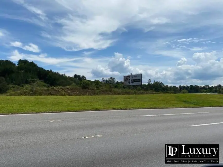 Foto 3 de Terreno / Lote à venda, 50000m2 em Dona Catarina, Sao Roque - SP