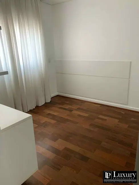 Foto 9 de Apartamento com 3 quartos à venda, 225m2 em São Paulo - SP