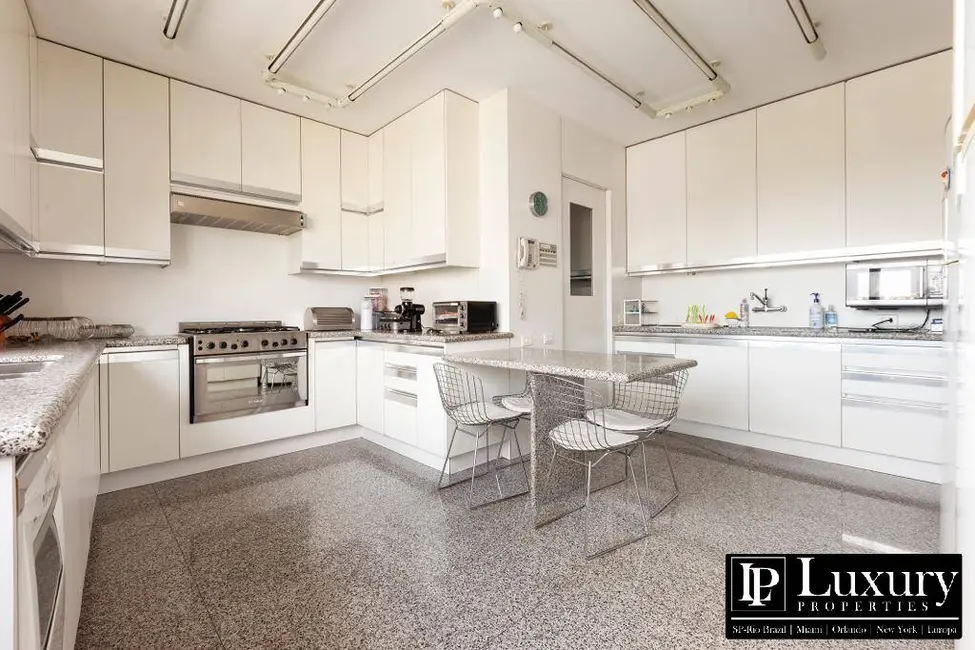 Foto 9 de Apartamento com 3 quartos à venda, 375m2 em Higienópolis, São Paulo - SP