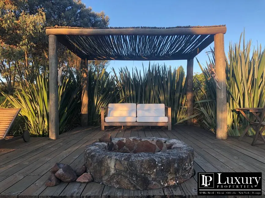 Foto 3 de Sítio / Rancho com 4 quartos à venda em Cunha - SP