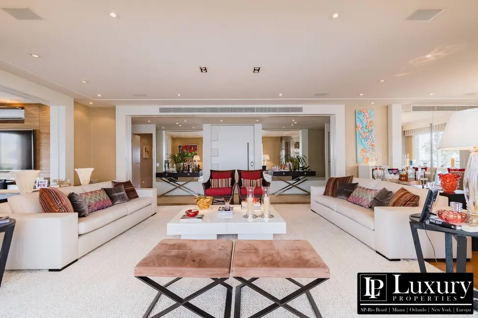 Foto 1 de Apartamento com 4 quartos à venda, 367m2 em São Paulo - SP