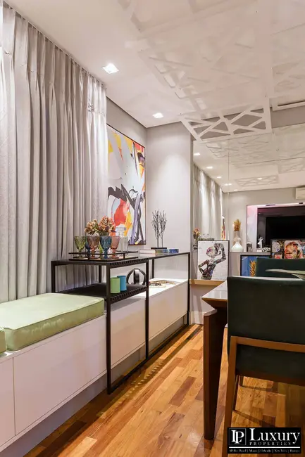 Foto 9 de Apartamento com 2 quartos à venda, 112m2 em Vila Olímpia, São Paulo - SP