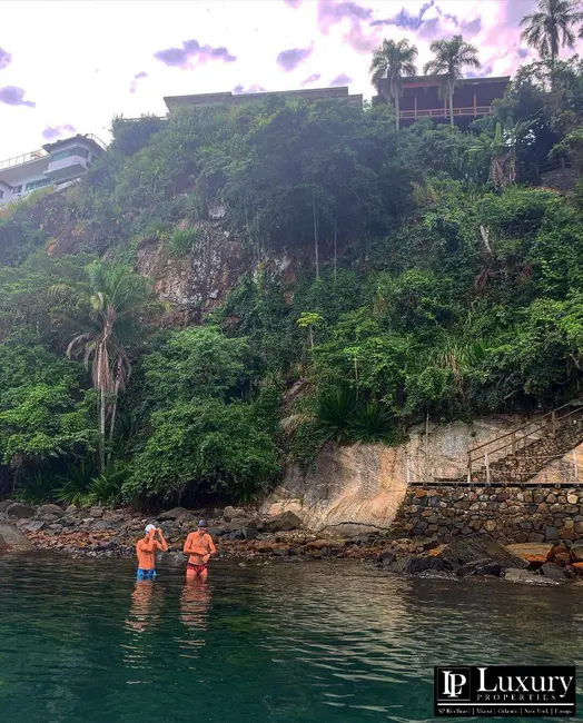Foto 22 de Pousada à venda em Barra Velha, Ilhabela - SP