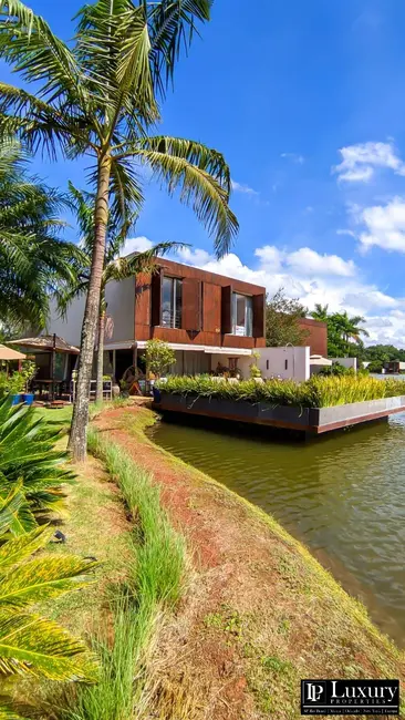 Foto 6 de Casa de Condomínio com 4 quartos à venda em  - SP