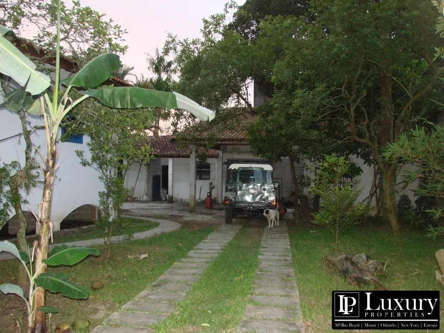 Casa com 5 quartos à venda em Centro, Iguape - SP - imagem 6 Foto 6 de Casa com 5 quartos à venda em Centro, Iguape - SP