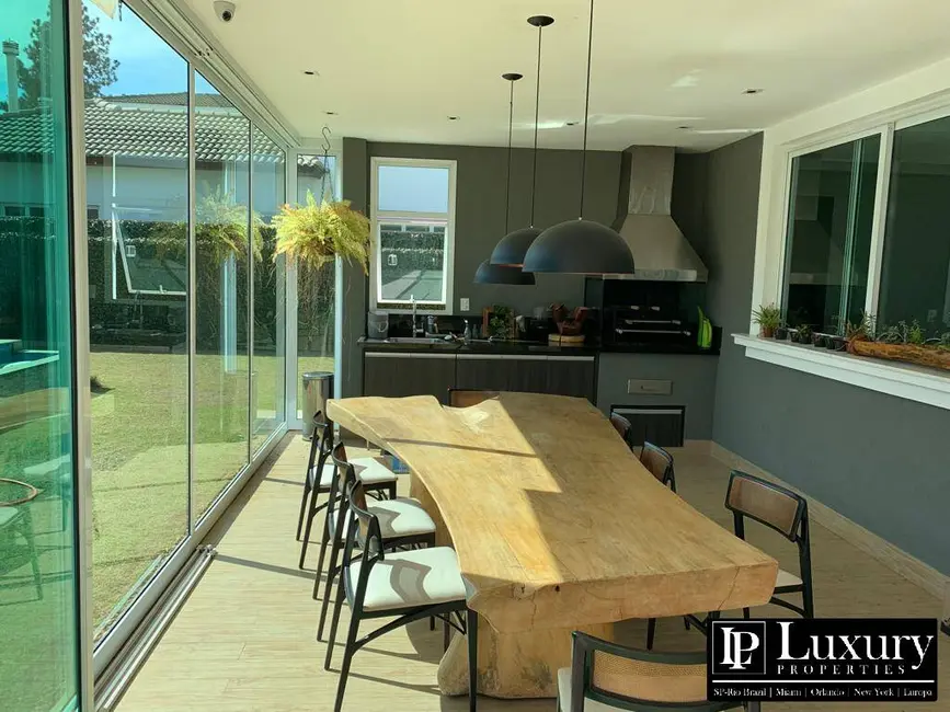 Casa de Condomínio com 4 quartos à venda e para alugar em Residencial Morada dos Lagos, Barueri - SP - imagem 4 Foto 4 de Casa de Condomínio com 4 quartos à venda e para alugar em Residencial Morada dos Lagos, Barueri - SP