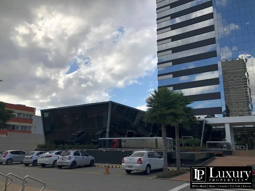 Foto 3 de Sala Comercial à venda, 1500m2 em Barueri - SP