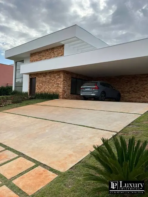 Foto 3 de Casa de Condomínio com 4 quartos à venda em Aracoiaba Da Serra - SP