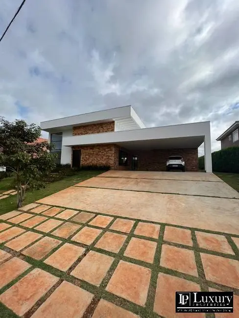 Foto 2 de Casa de Condomínio com 4 quartos à venda em Aracoiaba Da Serra - SP