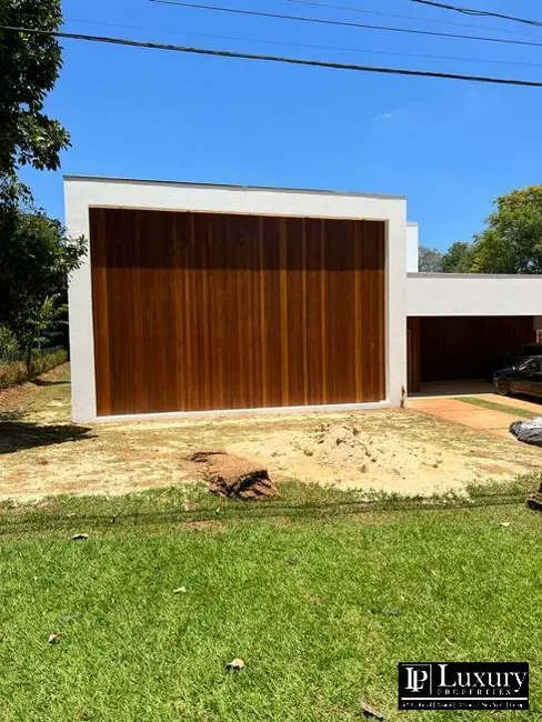 Casa de Condomínio com 4 quartos à venda em Aracoiaba Da Serra - SP - imagem 4 Foto 4 de Casa de Condomínio com 4 quartos à venda em Aracoiaba Da Serra - SP