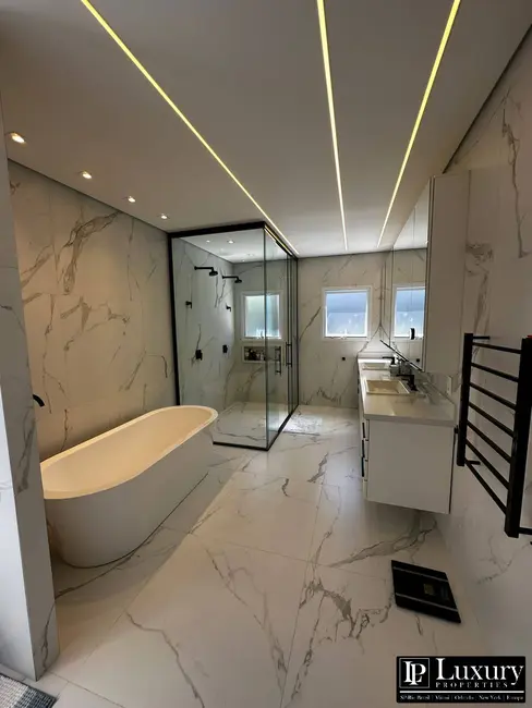 Foto 8 de Casa de Condomínio com 4 quartos à venda em Tamboré, Santana De Parnaiba - SP