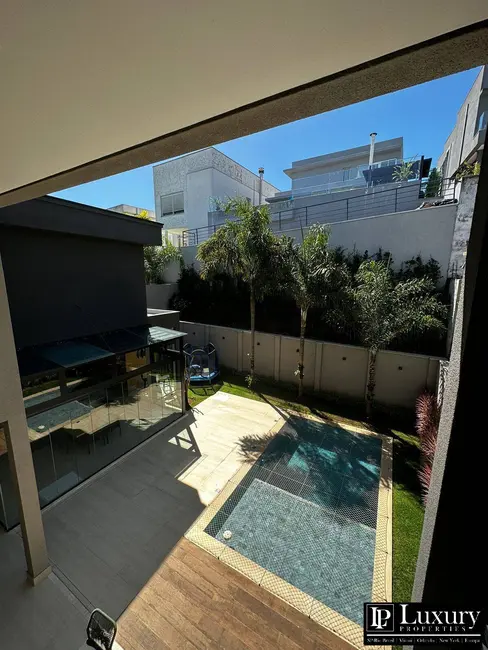 Foto 7 de Casa de Condomínio com 4 quartos à venda em Tamboré, Santana De Parnaiba - SP