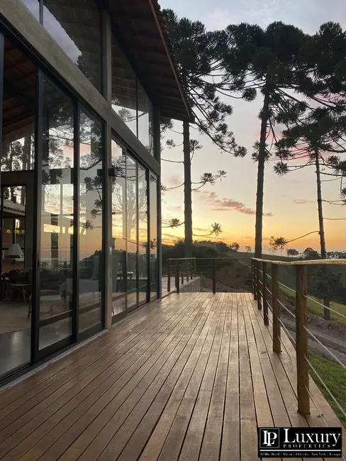 Chácara com 4 quartos à venda em Goncalves - MG - imagem 4 Foto 4 de Chácara com 4 quartos à venda em Goncalves - MG