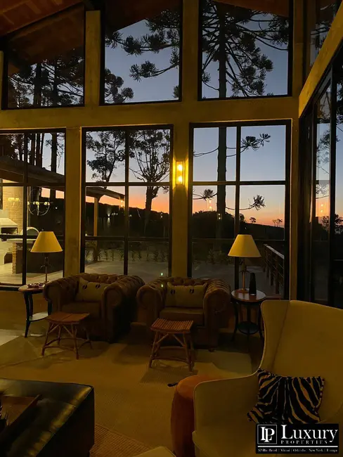 Chácara com 4 quartos à venda em Goncalves - MG - imagem 3 Foto 3 de Chácara com 4 quartos à venda em Goncalves - MG