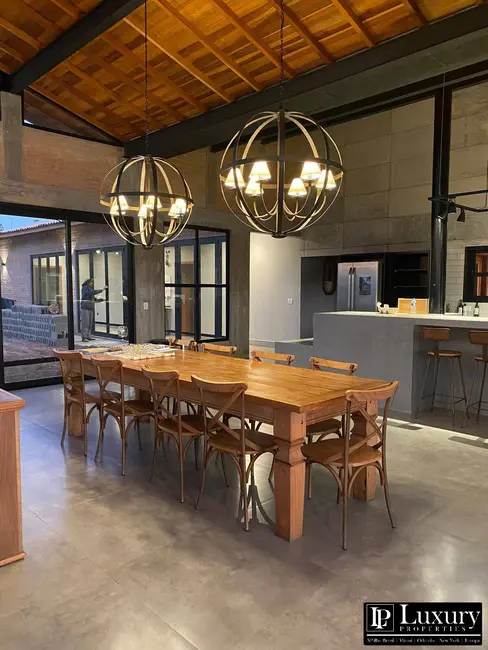 Chácara com 4 quartos à venda em Goncalves - MG - imagem 9 Foto 9 de Chácara com 4 quartos à venda em Goncalves - MG