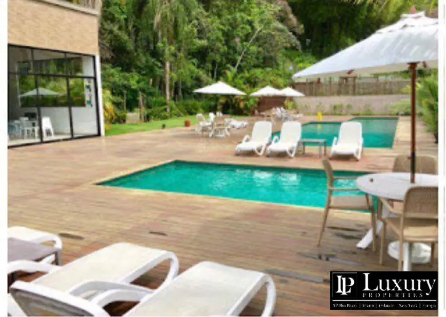 Foto 9 de Casa com 4 quartos à venda em Sao Sebastiao - SP